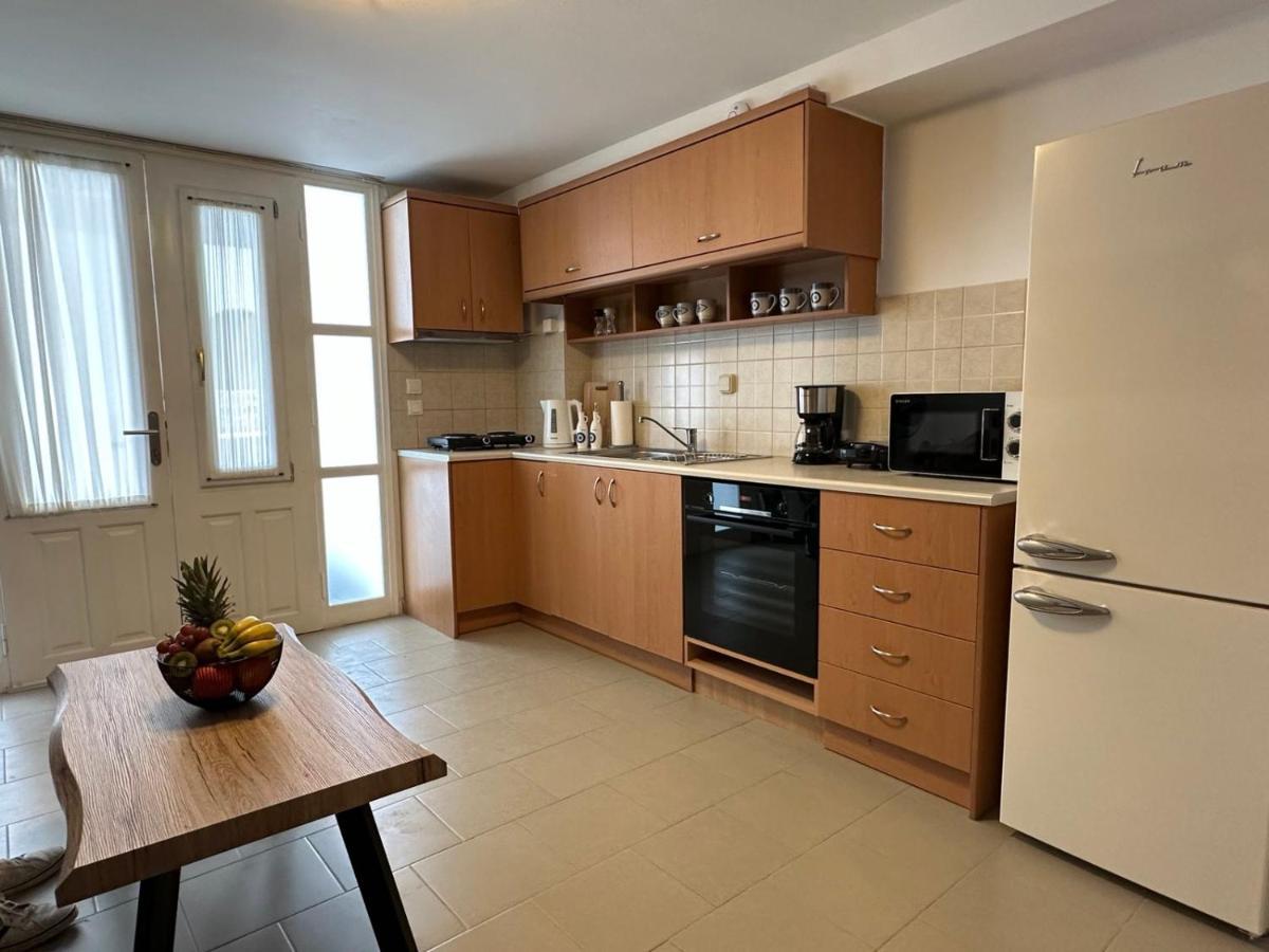 Apartament Karma Kamári Zewnętrze zdjęcie